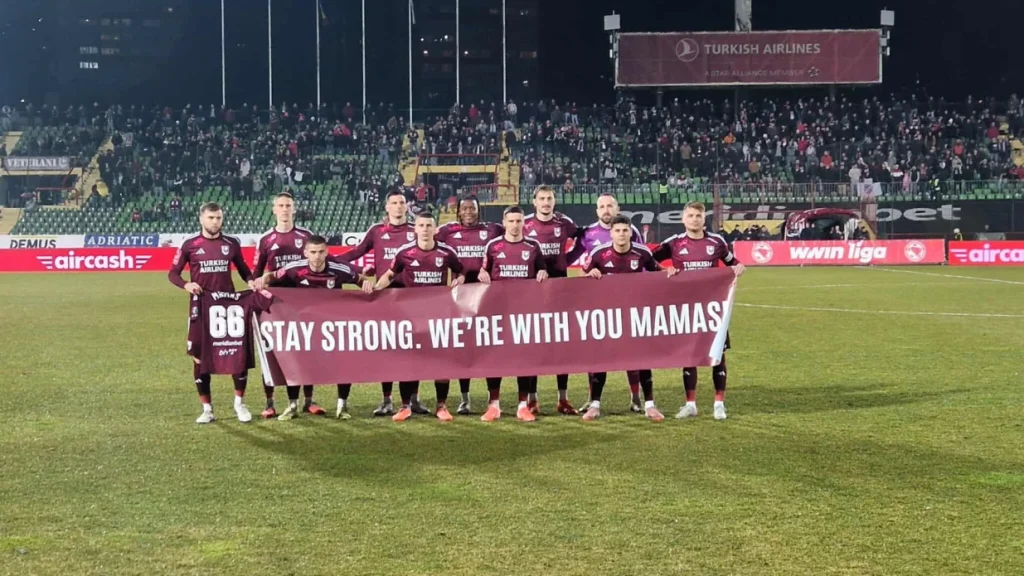 Pogledajte šta su fudbaleri Sarajeva uoči utakmice uradili za teško povrijeđenog saigrača