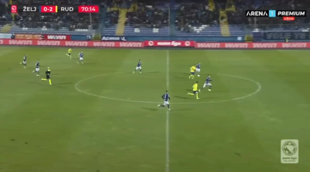 GRBAVICA OVO NE PAMTI: Apsolutna KATASTROFA Plavih, Rudar se igra sa Željezničarom