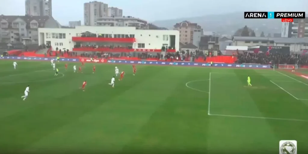 Utakmica je praktično tek počela, a Sloga je primila gol