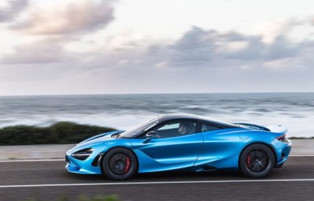 Prvo čujete, a onda vidite: McLaren 750S Spider je čisti spektakl na točkovima