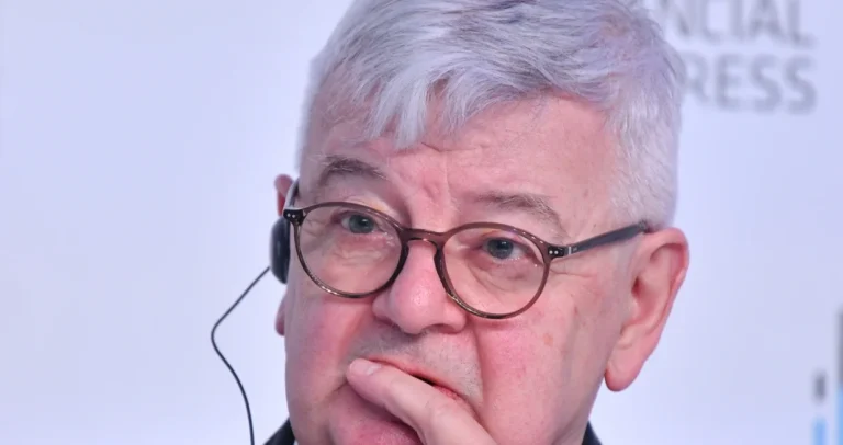 Američka godina samouništenja Američka godina samouništenja