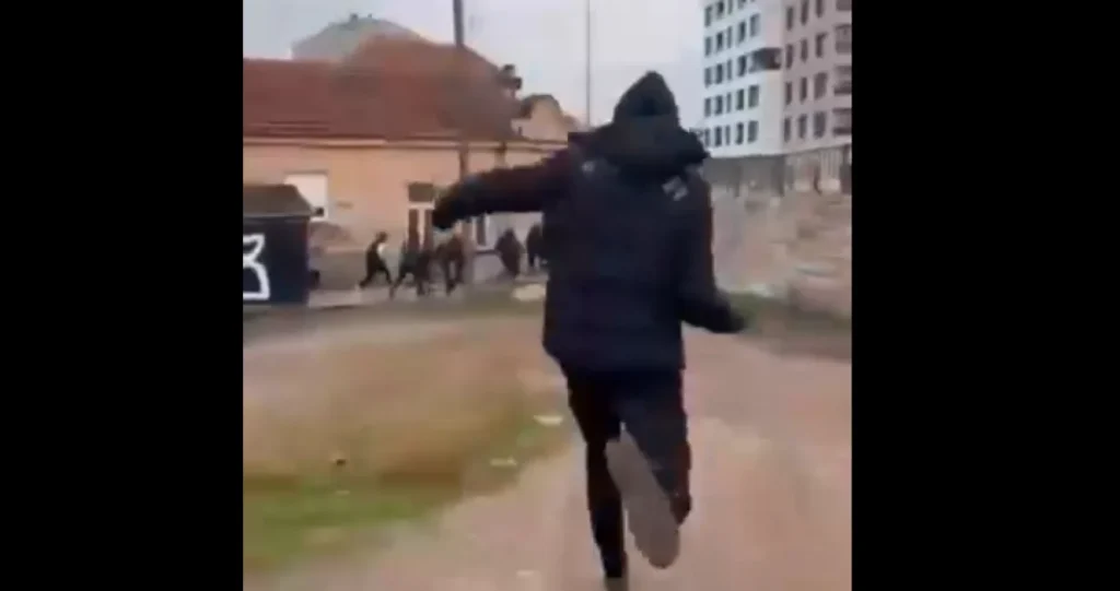 (VIDEO) HAOS U SRBIJI: Grobari crtali grafit gdje nisu smjeli, pogledajte šta je uslijedilo