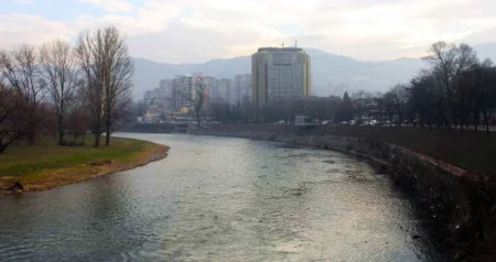 Pripremite kišobrane (za svaki slučaj): Evo kakvo nas vrijeme danas očekuje