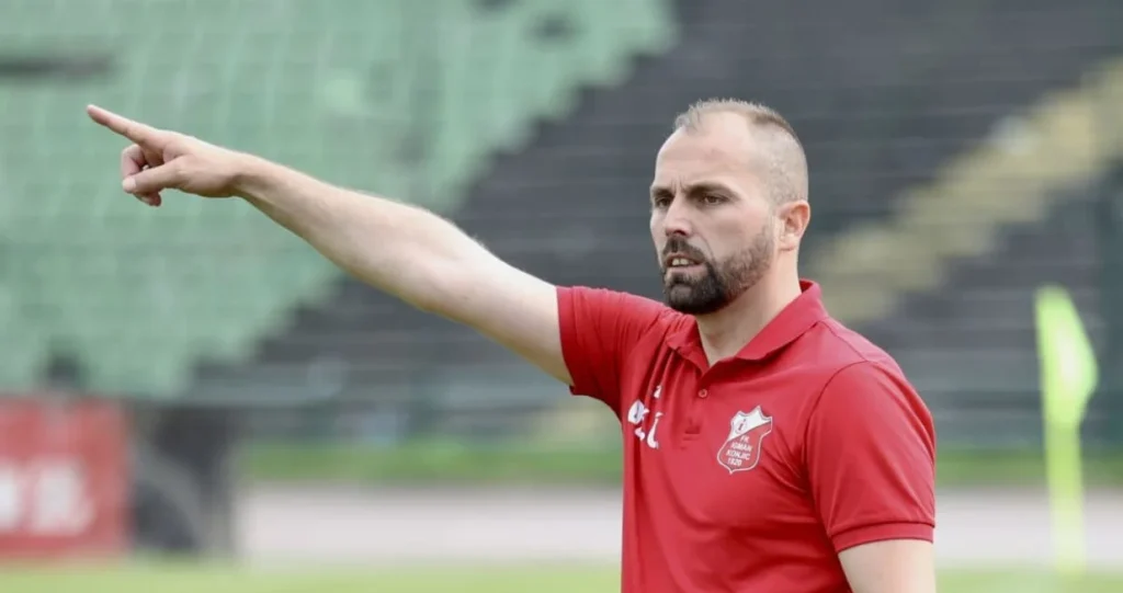 Dženis Ćosić preuzima federalnog prvoligaša