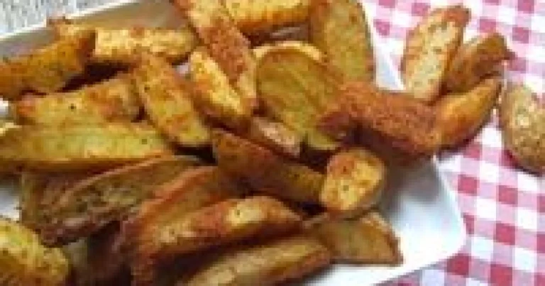 Trik uz koji ćete dobiti najhrskaviji krompir ikad