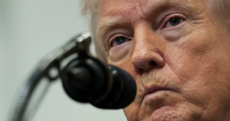 Žižek: Trump, buntovni kralj