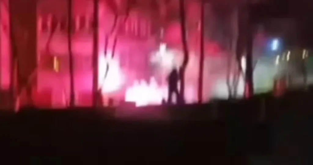 (VIDEO) Tuče kao uvertira za sadržajnu sportsku sedmicu: Žestok sukob Delija i Grobara