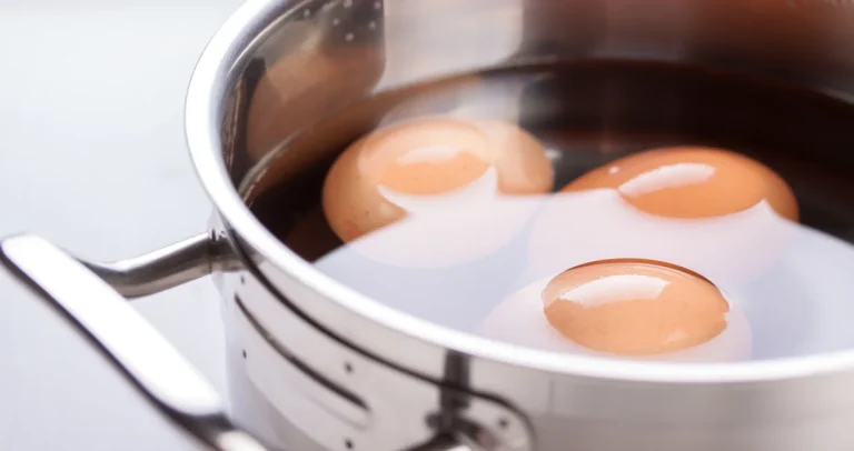 Ne morate se više mučiti: Ovo su tri trika za brže guljenje kuhanih jaja