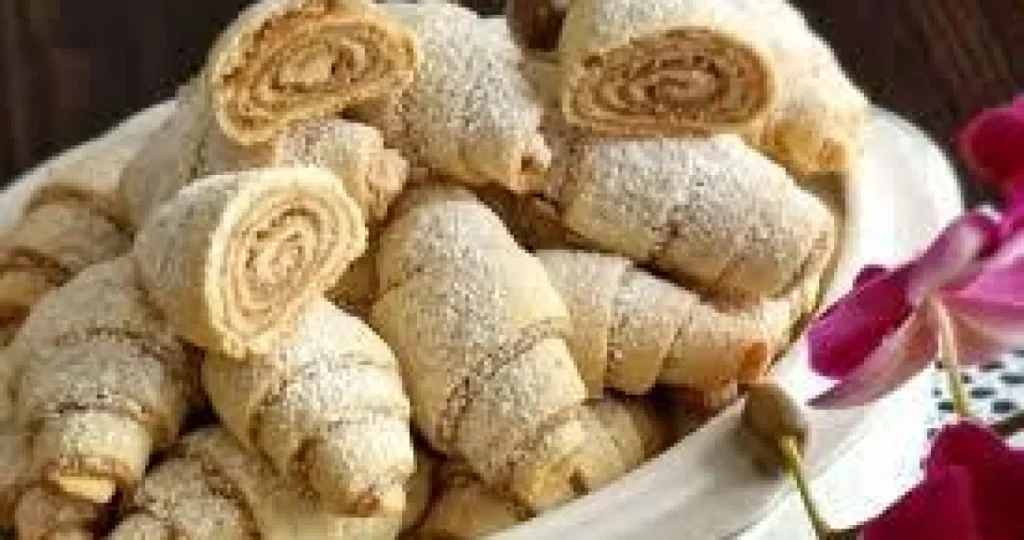 Tope se u ustima, neodoljivog okusa: Napravite prhke kiflice s orasima