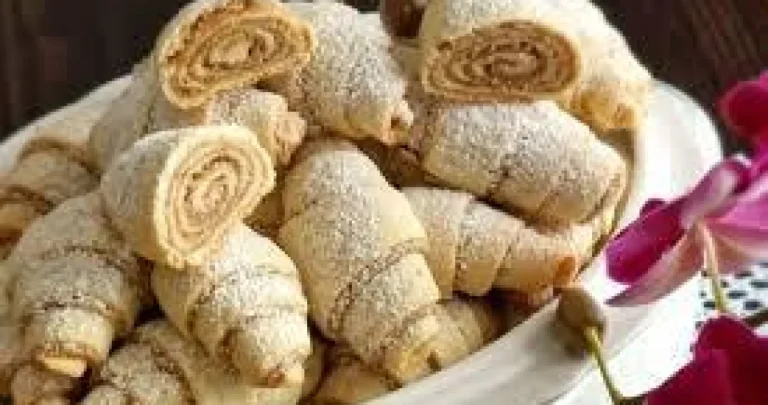 Tope se u ustima, neodoljivog okusa: Napravite prhke kiflice s orasima