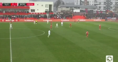 Različiti aršini ubijaju bh. fudbal: Neko može na tribine, neko ne