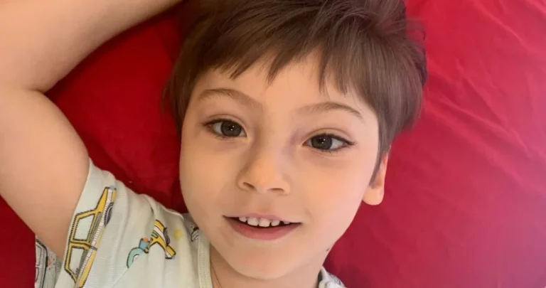 Pomozimo petogodišnjem Vukašinu u borbi protiv rijetke genetske bolesti Pomozimo petogodišnjem Vukašinu u borbi protiv rijetke genetske bolesti