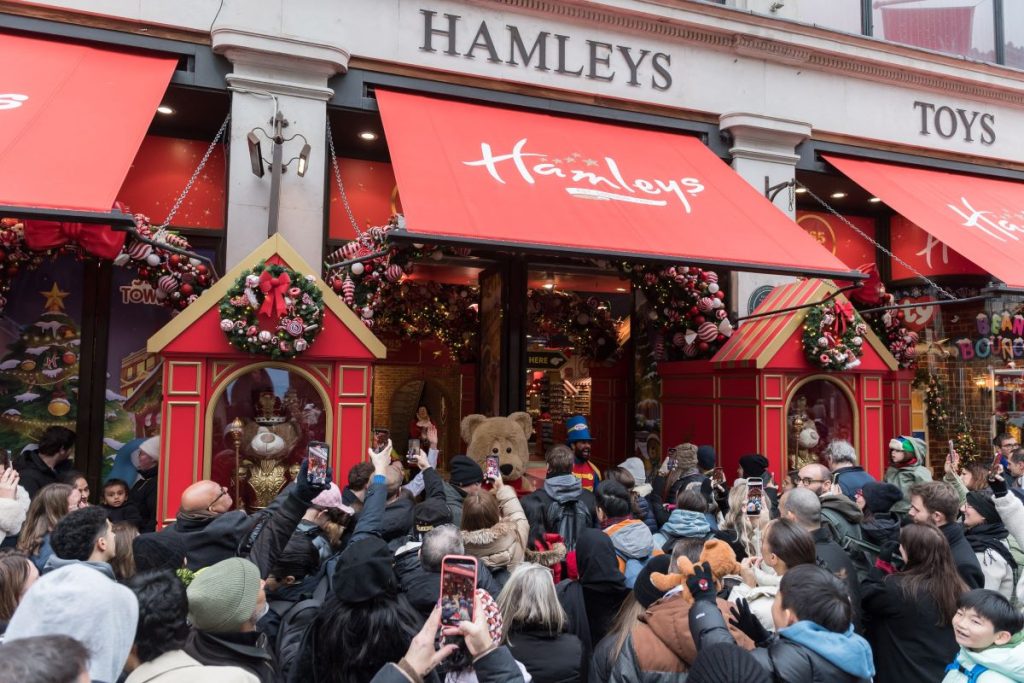 Profit raste, ali kultni brend igračaka zatvara prodavnice i povlači se sa nekih tržišta