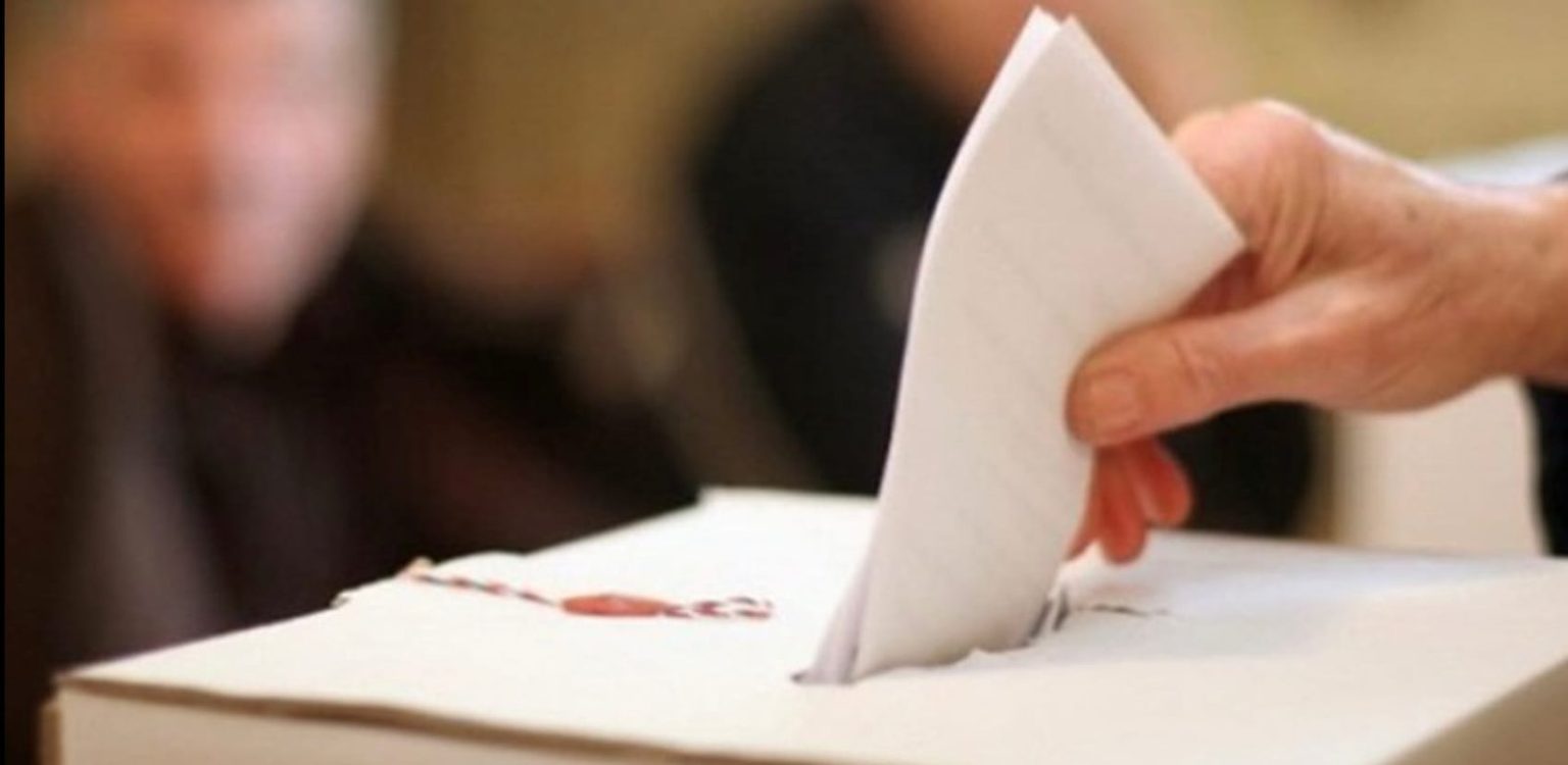 Zatvorena birališta u RS-u na kojima su ponovljeni izbori, veća izlaznost daje potencijalnu prednost Karanu