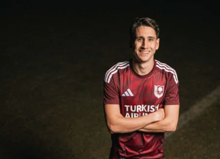 Luka Menalo zvanično potpisao za FK Sarajevo Luka Menalo zvanično potpisao za FK Sarajevo