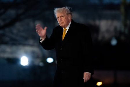 Sve veći otpor u SAD-u: Trumpova moć pod pritiskom, pukotine u sistemu sve vidljivije