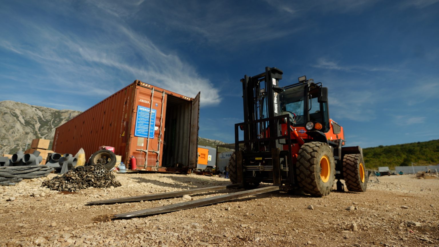 Duže od pola godine istražnih radnji zbog stradanja kineskog radnika kod Stoca