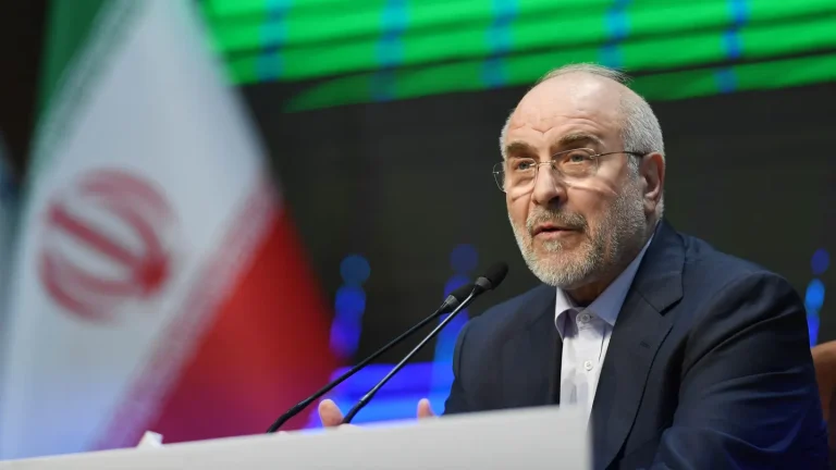 Iran upozorava da vojska „čeka dok Pentagon navodno planira mogućnost kopnene invazije