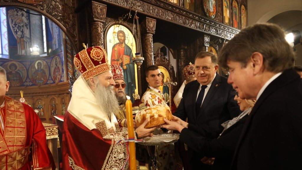 Detektor I Disinfo: Kako američki lobista širi neistine o oduzimanju crkvene imovine u BiH