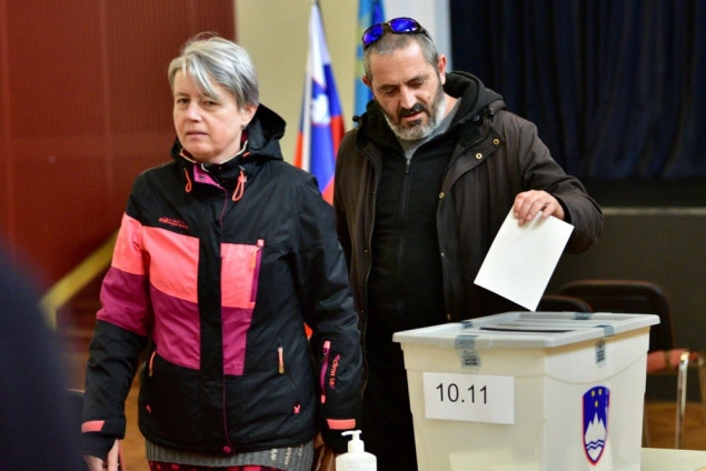 U Sloveniji danas redovni parlamentarni izbori za 10. saziv Državnog zbora U Sloveniji danas redovni parlamentarni izbori za 10. saziv Državnog zbora