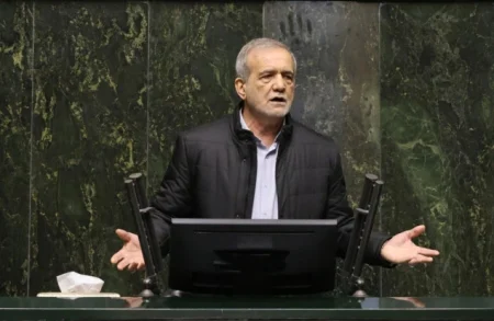 Pezeshkian upozorava na posljedice intervencije: EU kritikuje napade i poziva na deeskalaciju Pezeshkian upozorava na posljedice intervencije: EU kritikuje napade i poziva na deeskalaciju