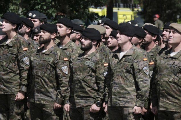 Španija privremeno povlači svoje specijalne snage iz Iraka Španija privremeno povlači svoje specijalne snage iz Iraka