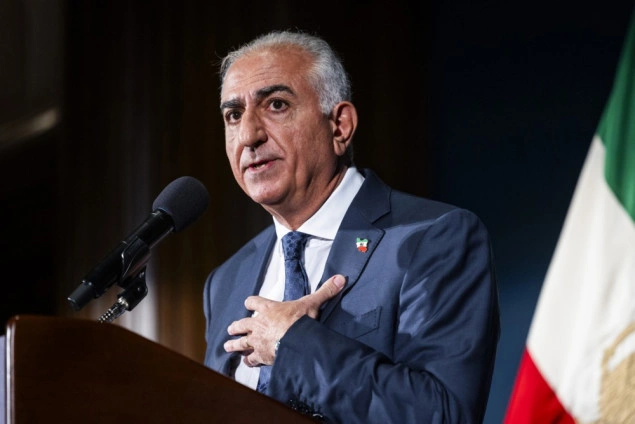 Reza Pahlavi pozvao Izrael i SAD da ne napadaju civilnu infrastrukturu Irana Reza Pahlavi pozvao Izrael i SAD da ne napadaju civilnu infrastrukturu Irana