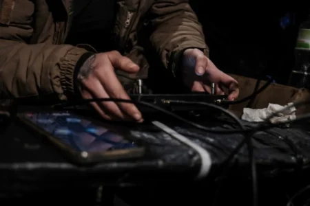 Ukrajinska vojska tvrdi da je pogođena ruska rafinerija nafte u Saratovu