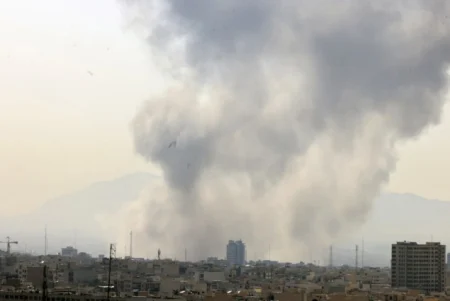 Izraelski ministar odbrane upozorava da će napadi na Iran eskalirati i proširiti se 