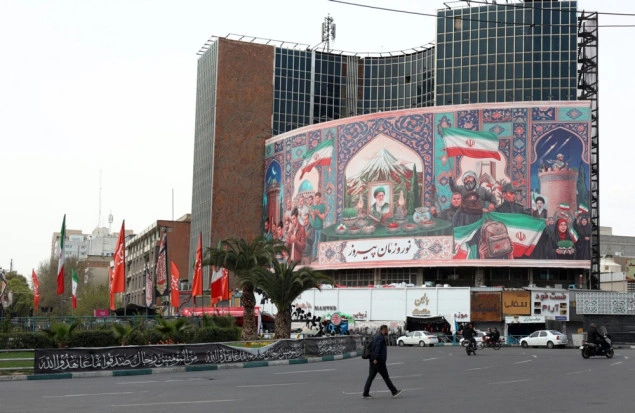 Iran poručuje da se Hormuški moreuz neće vratiti na staro: Tranzit će zavisiti od naše dozvole Iran poručuje da se Hormuški moreuz neće vratiti na staro: Tranzit će zavisiti od naše dozvole