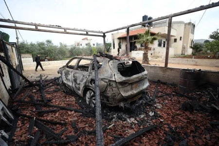 Izraelski doseljenici spalili palestinske kuće u Masafer Yatti usred rastućeg nasilja na Zapadnoj obali