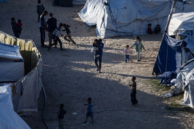 Izrael nastavlja napade na Gazu usprkos prekidu vatre – Humanitarna kriza raste Izrael nastavlja napade na Gazu usprkos prekidu vatre – Humanitarna kriza raste