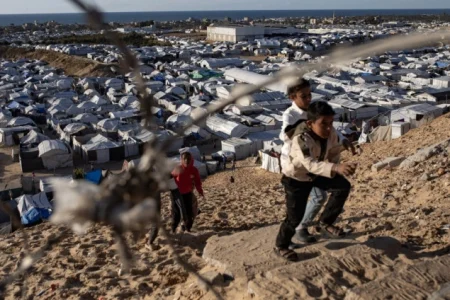 Izraelska vojska ubila tri Palestinca uprkos primirju