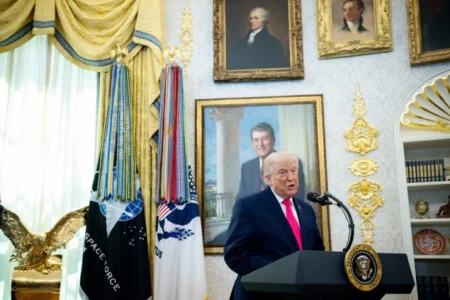 Trump: U kontaktu smo s pravim iranskim sagovornicima, Teheran očajnički želi dogovor