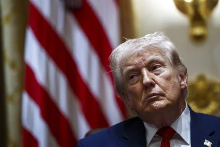 Od markera do naočala: Trump u kabinetu pravi neobične fluktuacije