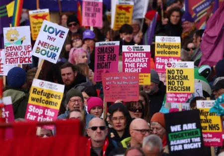 U Londonu održan veliki protest protiv ekstremne desnice