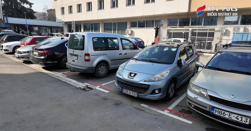 JP PUTEVI BRČKO: Skuplji parking u Brčkom: Uvode se zone u kojima povlastice NE VAŽE! – RTV Puls … JP PUTEVI BRČKO: Skuplji parking u Brčkom: Uvode se zone u kojima povlastice NE VAŽE! – RTV Puls …