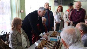 Gradonačelnik otvorio šahovski turnir za penzionere