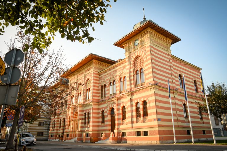 Čestitka gradonačelnika i zamjenika gradonačelnika povodom Ramazanskog bajrama Čestitka gradonačelnika i zamjenika gradonačelnika povodom Ramazanskog bajrama