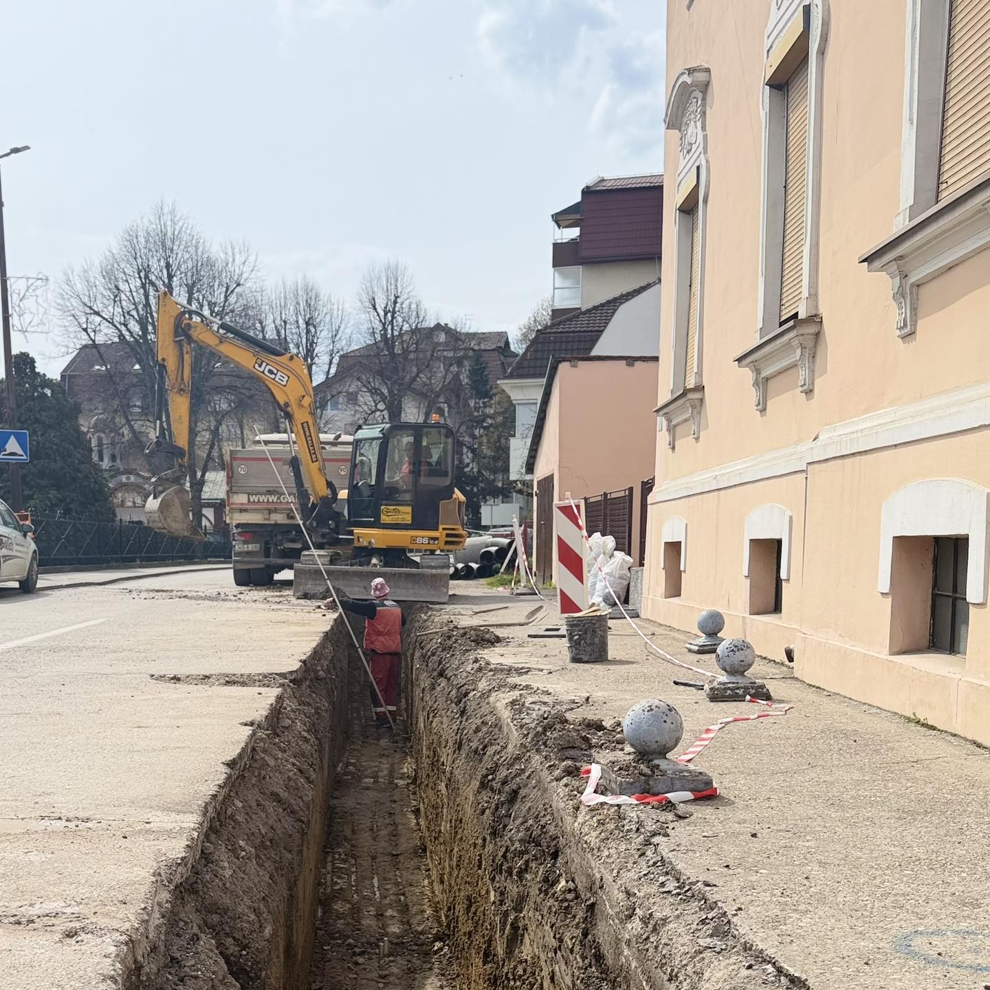 JP PUTEVI BRČKO: Реконструкција дијела улице Јована Дучића, МЗ – Српска Варош.
