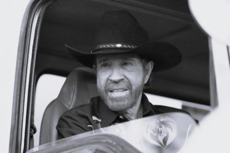 Preminuo Chuck Norris