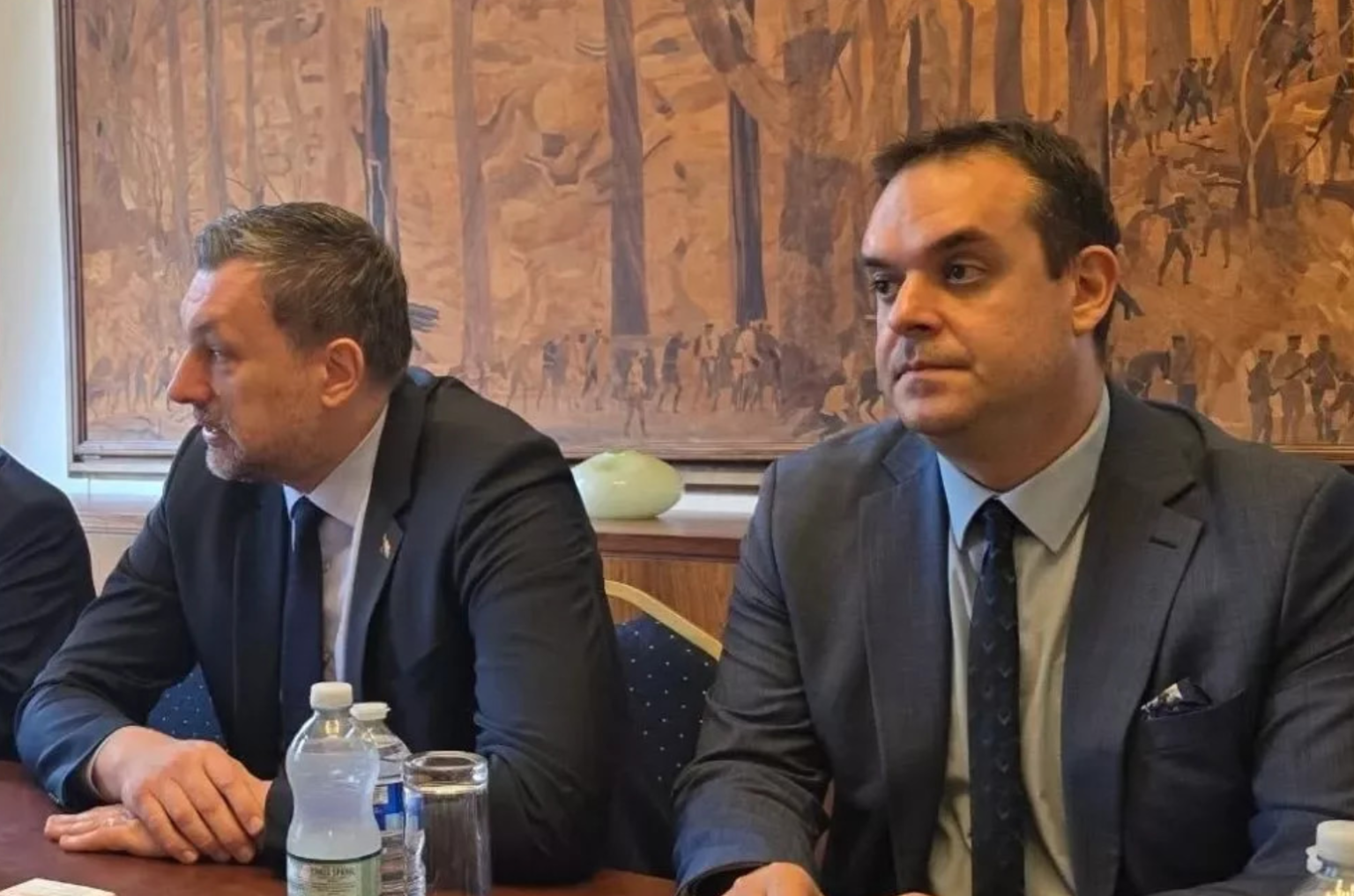 Ništa od imenovanja Konakovićevog savjetnika: Dino Selimović ne ispunjava uslove za direktora Aerodroma. Nadozni odbor ne želi ga imenovati!