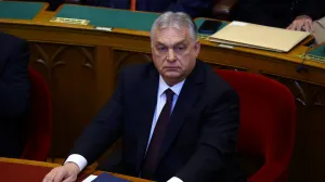 Evropska komisija će tražiti potpunu zabranu uvoza ruske nafte