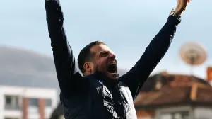 (VIDEO) Poznati golman želio gađati navijače Novog Pazara, oni ga nazvali Mustafom