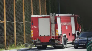 Na području Trnova izbio veliki požar: Gori nisko rastinje, vatrogasce očekuje besana noć