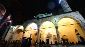 Prvi dan Ramazanskog bajrama je u petak: Evo kada će se klanjati bajram namaz