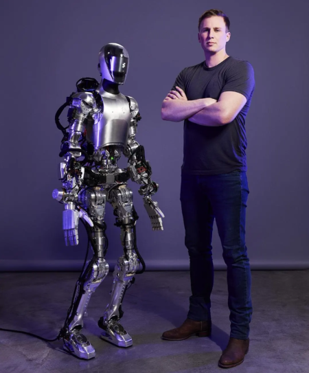 Šta trebate znati o AI robotu koji se pojavio uz Melaniju Trump i njegovom vlasniku milijarderu