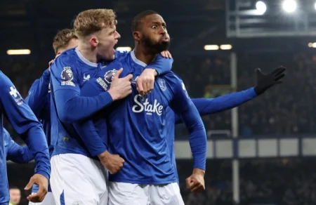 Dva gola i asistencija Beta za pobjedu Evertona protiv Chelseaja