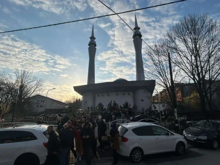 Širom BiH klanjan bajram-namaz uz poruke solidarnosti i jedinstva