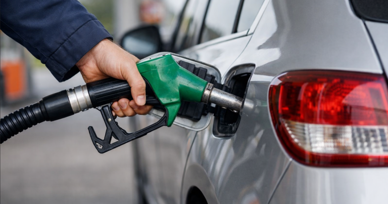 Cijene goriva probile rekorde: Evo koliko od danas koštaju benzin i dizel u Hrvastkoj Cijene goriva probile rekorde: Evo koliko od danas koštaju benzin i dizel u Hrvastkoj